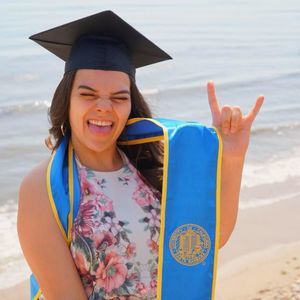 Meet your Posher, Maria